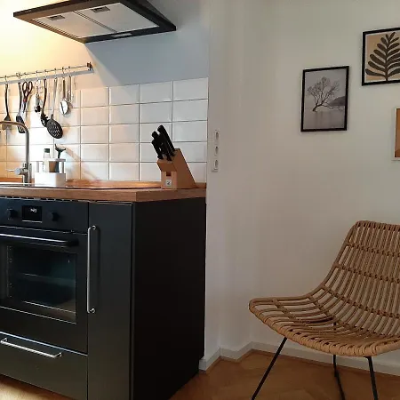 Zentrale Lage I Historisch I Parkplatz I Fahrradkeller Apartmán